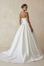 Robe de mariée blanc longue bustier sans manches à corset - Harana