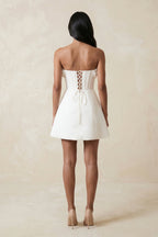 Robe de mariée blanche trapèze en dentelle bustier sans manches - Harana