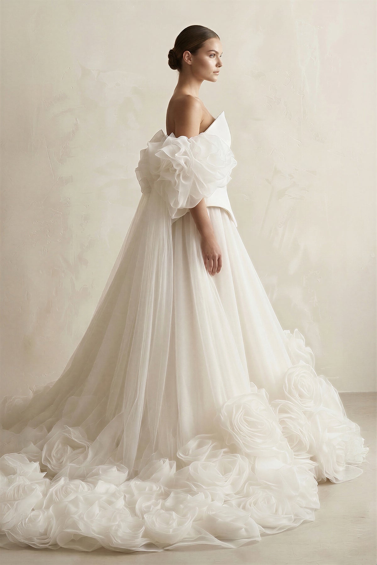 Robe de mariée ivoire courte à épaules dénudées bustier en tulle - Harana