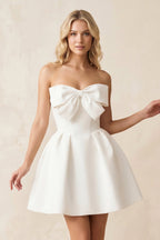 Robe de mariée blanche trapèze en satin bustier sans manches - Harana