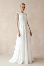 Robe de mariée blanche trapèze dentelle à fines bretelles manches longues - Harana
