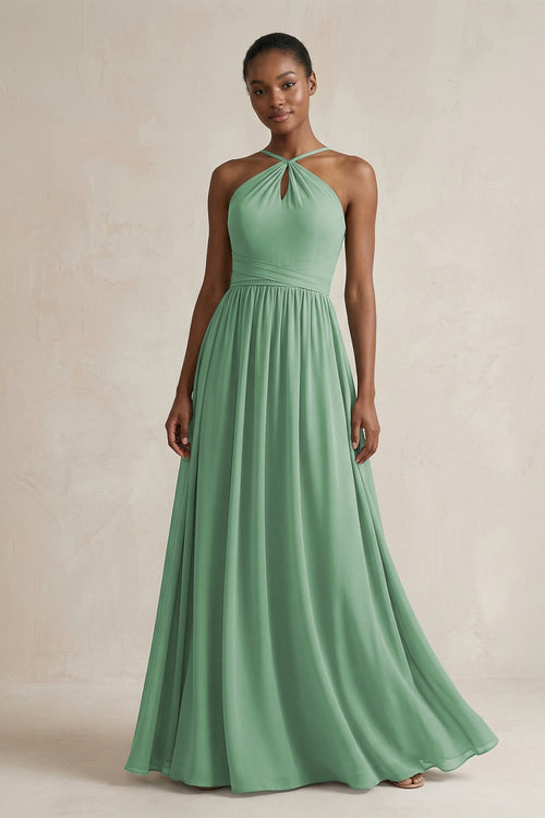 Robe de demoiselle d’honneur vert d’eau longue en mousseline coupe trapèze à col licou effet drapé - Harana