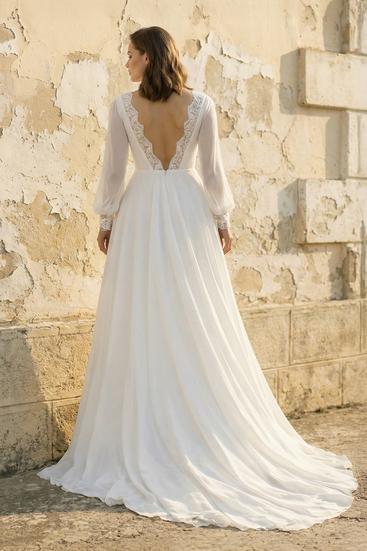 Robe de mariée blanche trapèze dentelle dos nu manches longues - Harana
