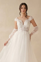 Robe de mariée ivoire trapèze en dentelle à col V manches longues - Harana