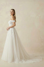 Robe de mariée ivoire longue à épaules dénudées en tulle coupe trapèze - Harana
