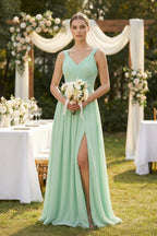 Robe demoiselle d’honneur pale pistachio longue col V sans manches avec fente - Harana