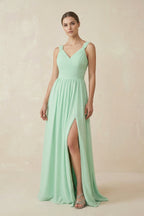 Robe demoiselle d’honneur pale pistachio longue col V sans manches avec fente - Harana