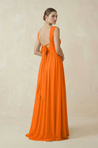 Robe longue orange en mousseline coupe trapèze plissée - Harana