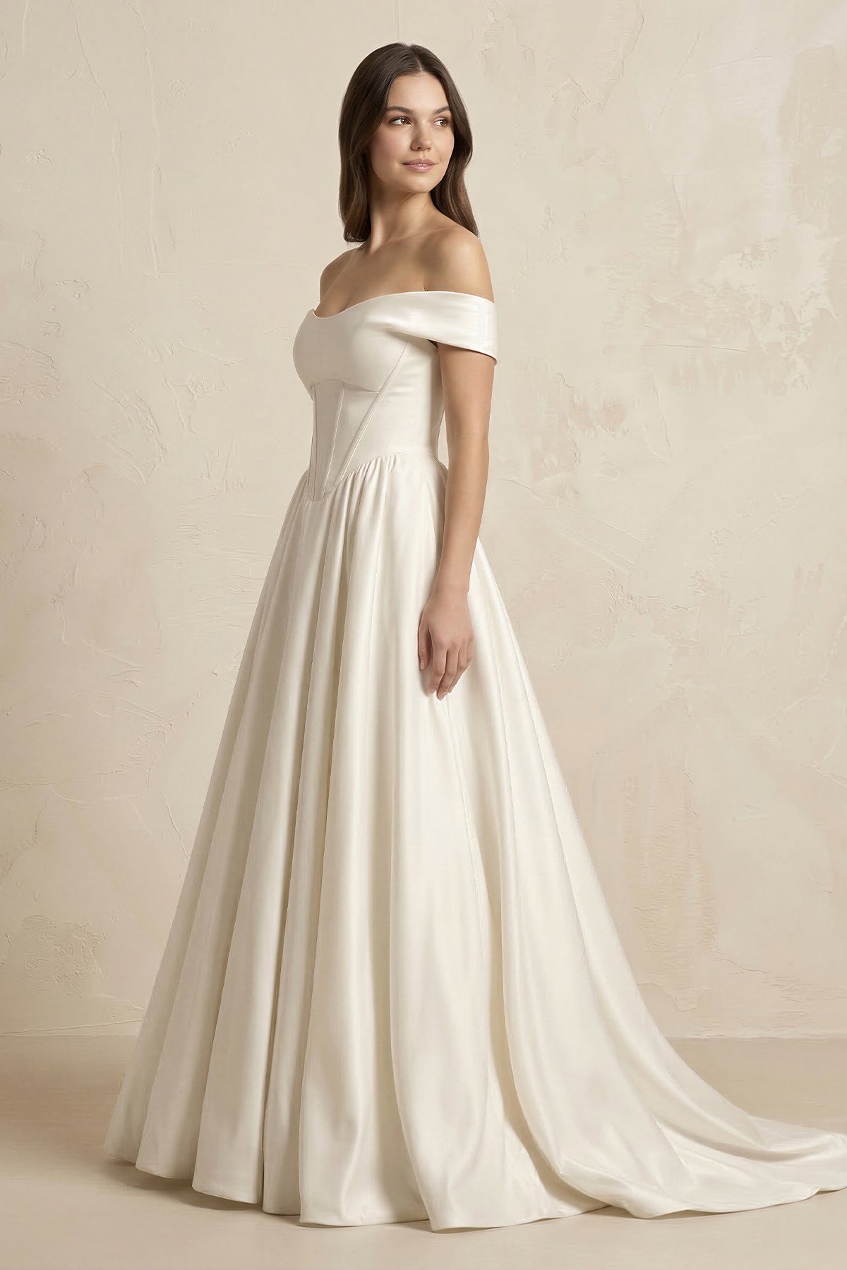 Robe de mariée ivoire courte à épaules dénudées à corset satinée - Harana