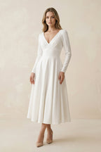 Robe de mariée blanche trapèze en satin à col V manches longues - Harana