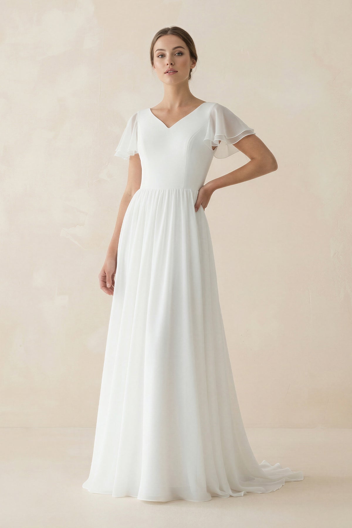 Robe de mariée blanche trapèze mousseline col V manches courtes à volants - Harana