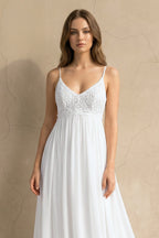 Robe de mariée blanche trapèze dentelle à fines bretelles dos nu sans manches - Harana