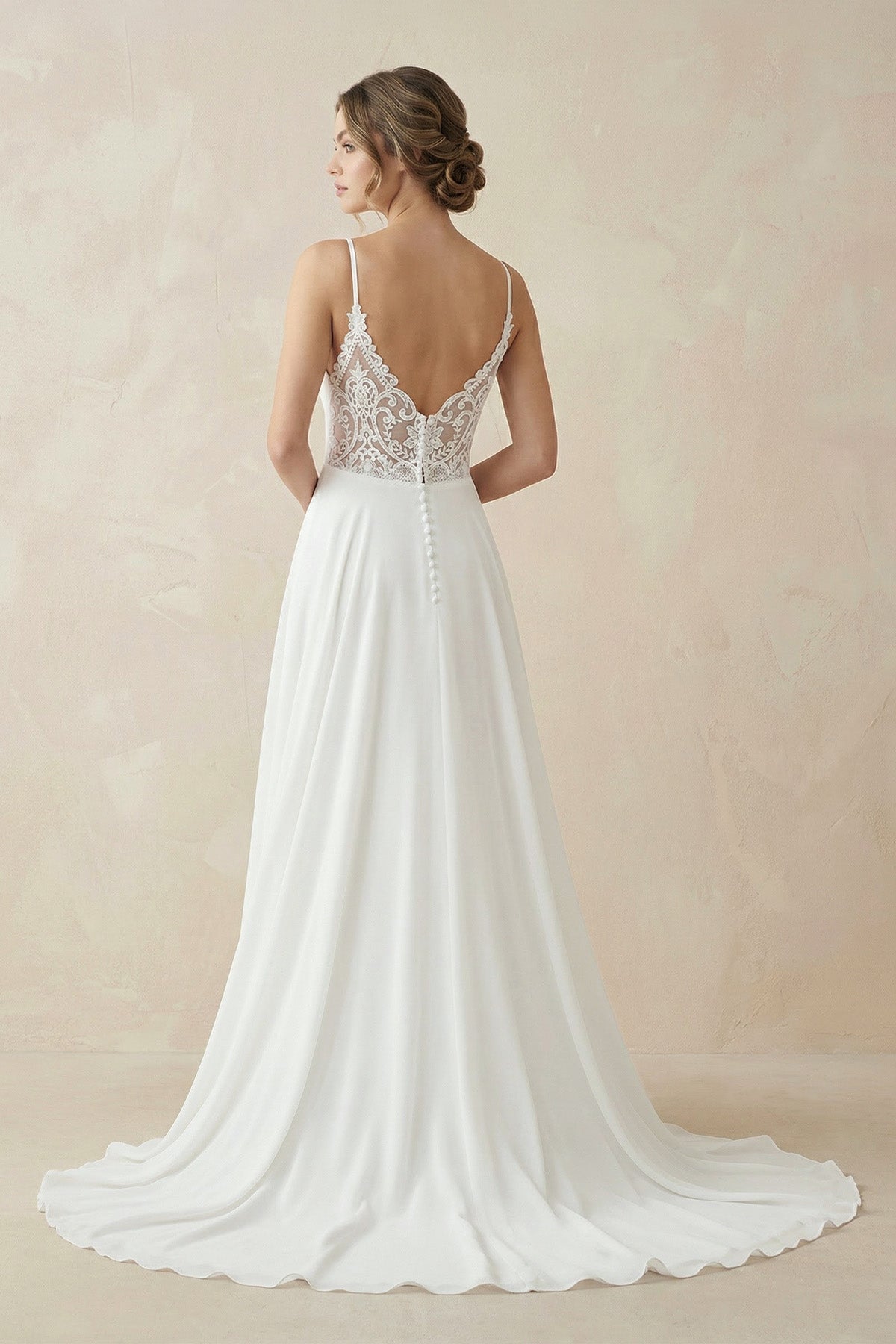 Robe de mariée blanche trapèze dentelle à fines bretelles sans manches - Harana