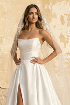 Robe de mariée blanche trapèze en satin bustier sans manches - Harana