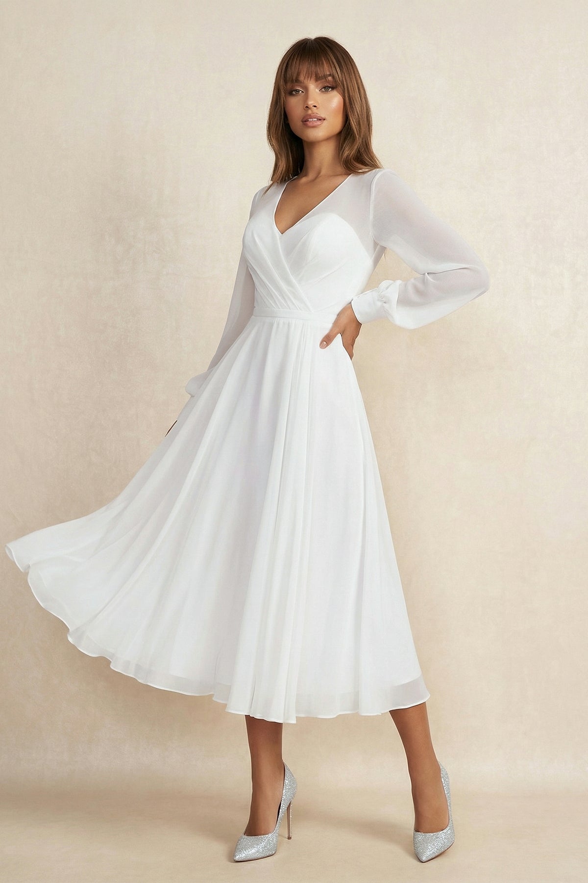 Robe de mariée blanche trapèze mousseline col V manches longues - Harana