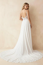 Robe de mariée blanche et nude trapèze en mousseline à col V - Harana
