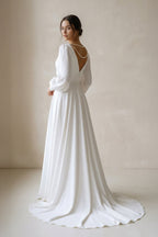 Robe de mariée blanche trapèze en mousseline à col V manches longues - Harana