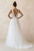 Robe de mariée blanche trapèze en tulle à col V sans manches - Harana