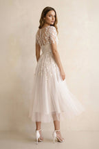 Robe de mariée ivoire trapèze tulle col V manches courtes - Harana
