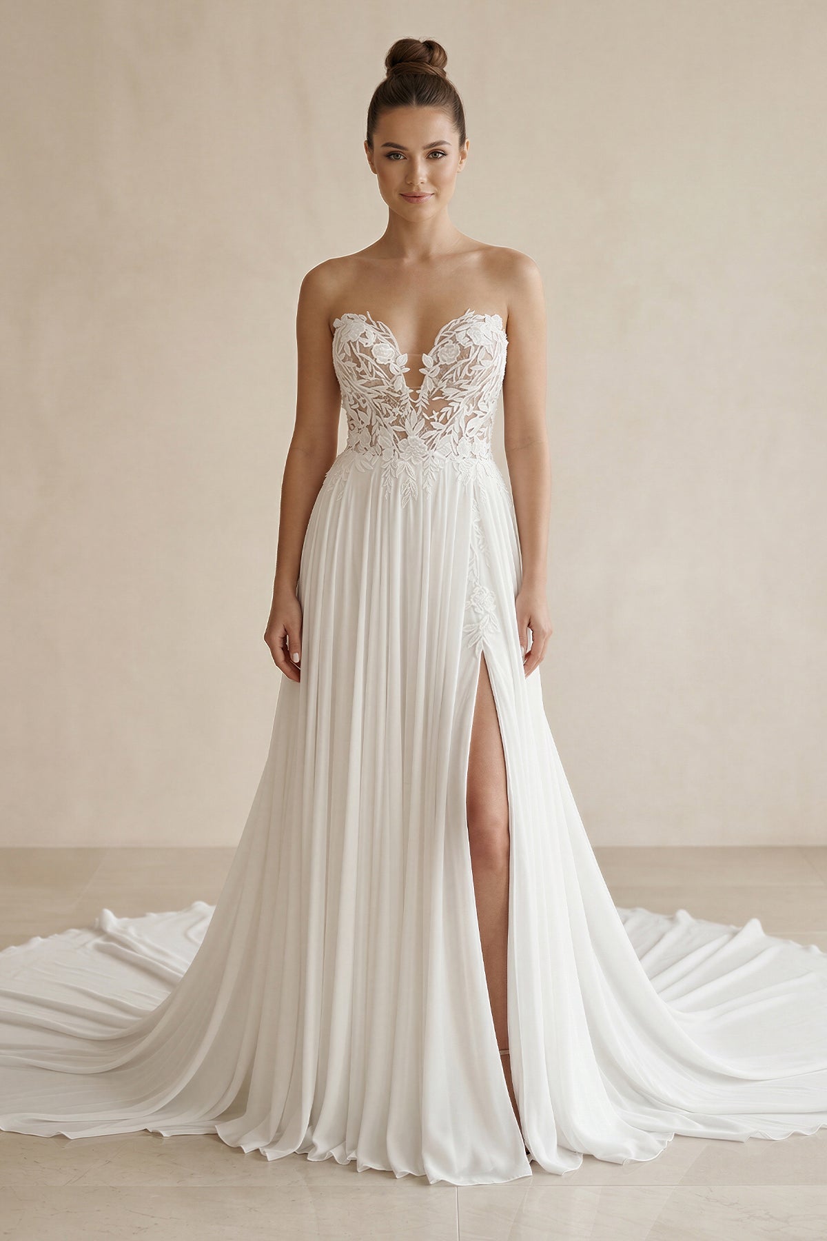 Robe de mariée ivoire trapèze en mousseline décolleté cœur sans manches - Harana