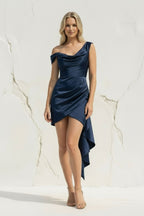 Robe courte bleu marine avec traîne - Harana