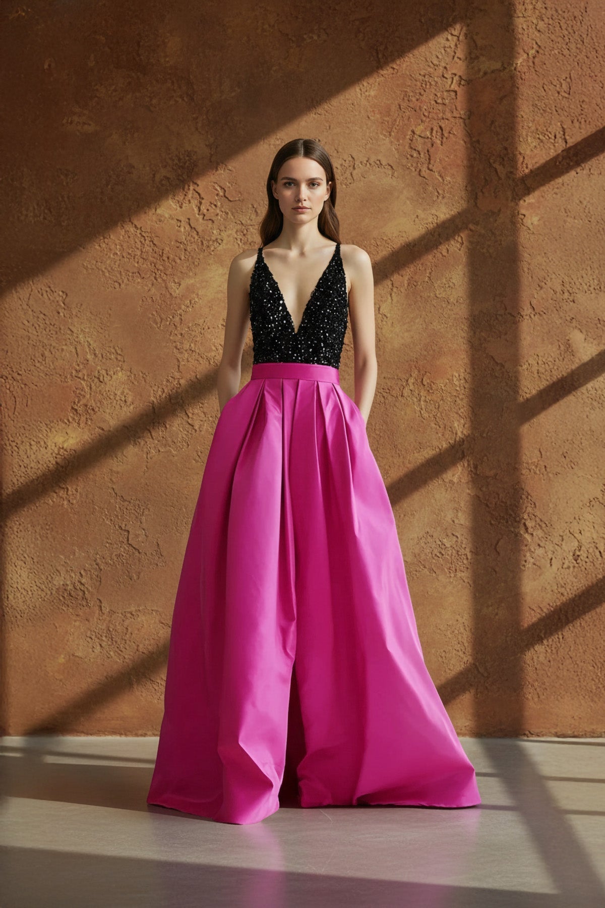 Robe longue black & fuchsia coupe princesse - Harana