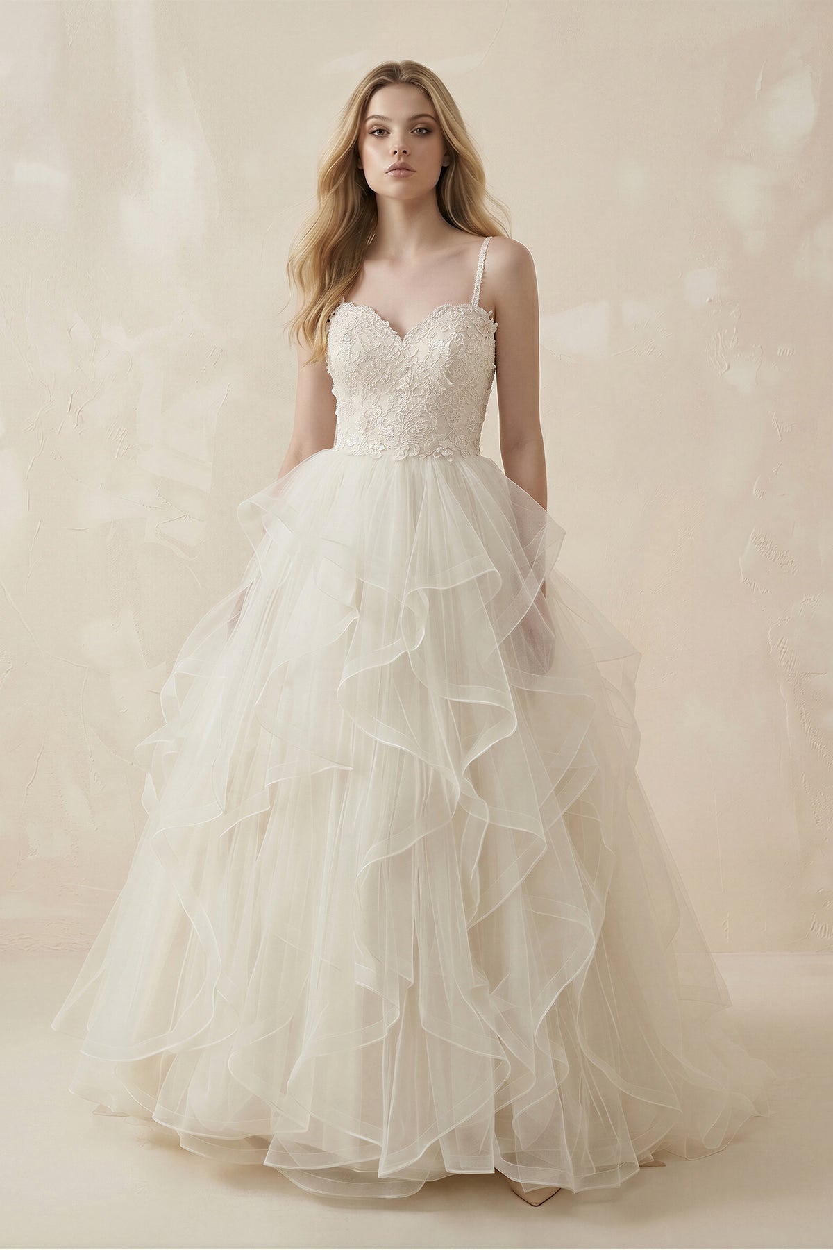 Robe de mariée blanc courte à fines bretelles sans manches à volants - Harana