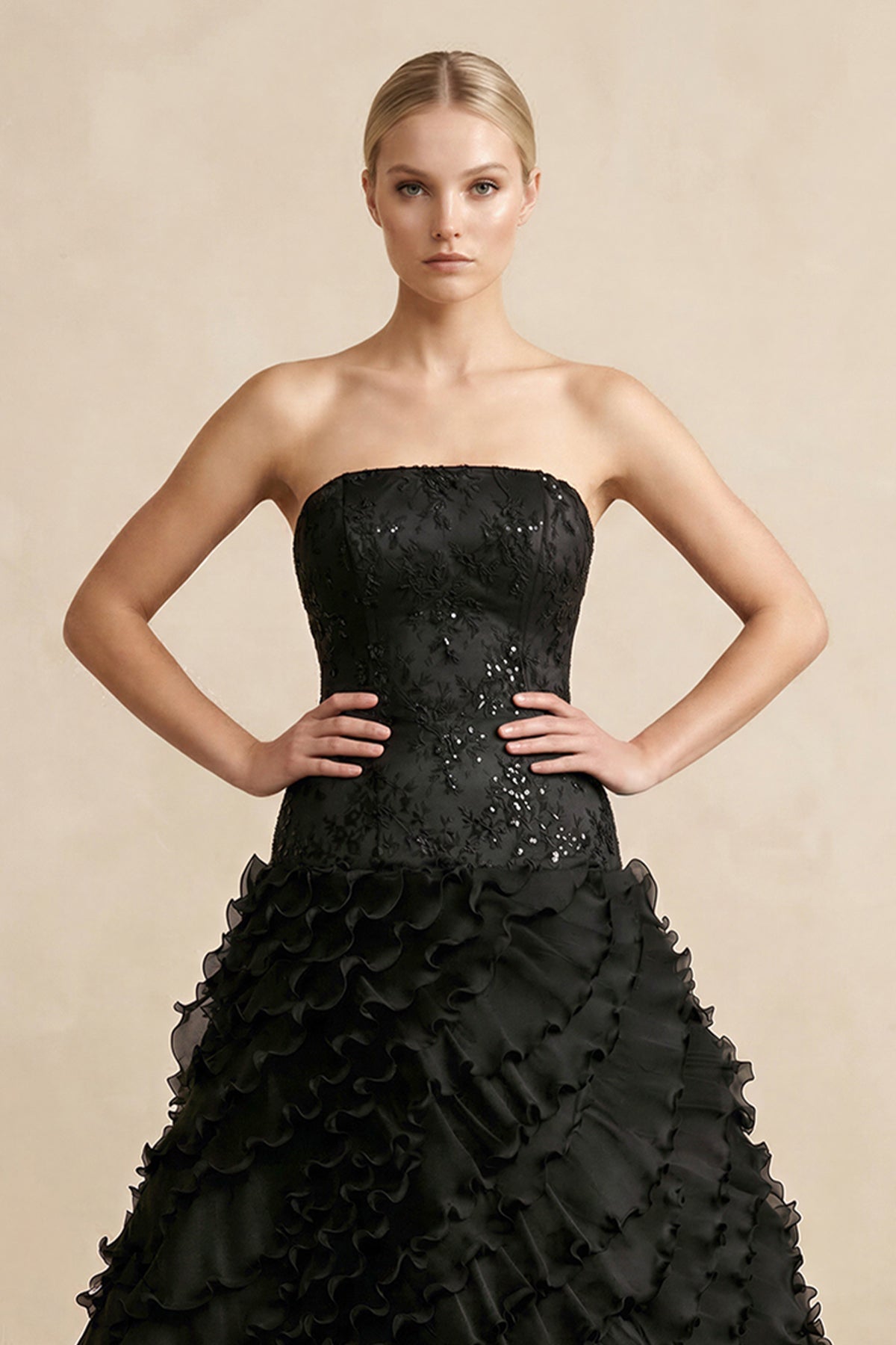 Robe de mariée noir longue bustier sans manches à volants - Harana