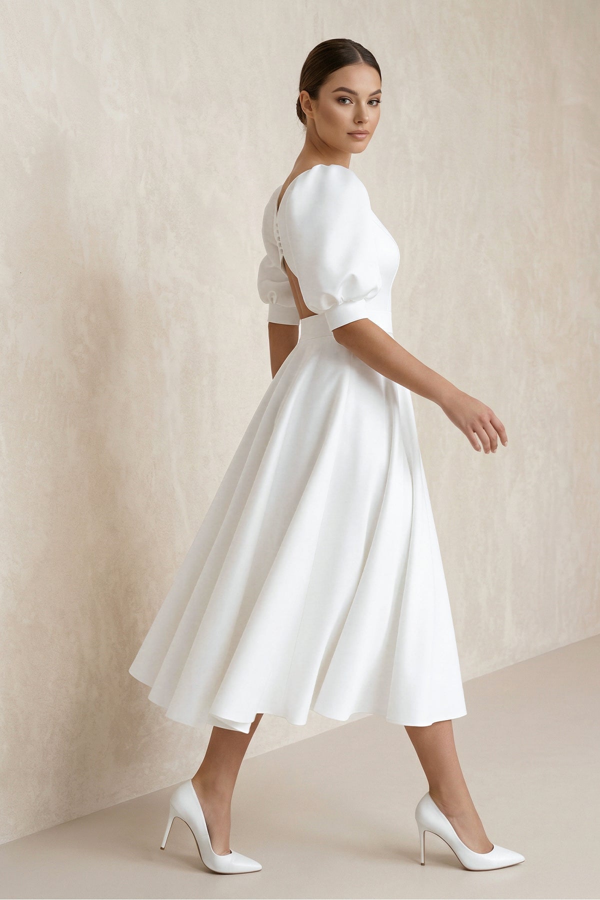 Robe de mariée blanche trapèze en satin - Harana