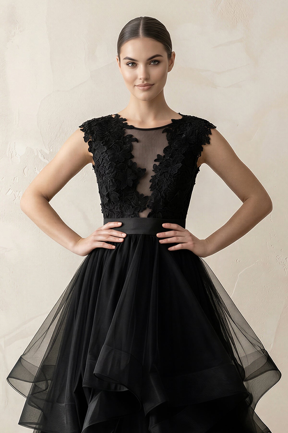 Robe de mariée noire trapèze en organza sans manches à volants - Harana