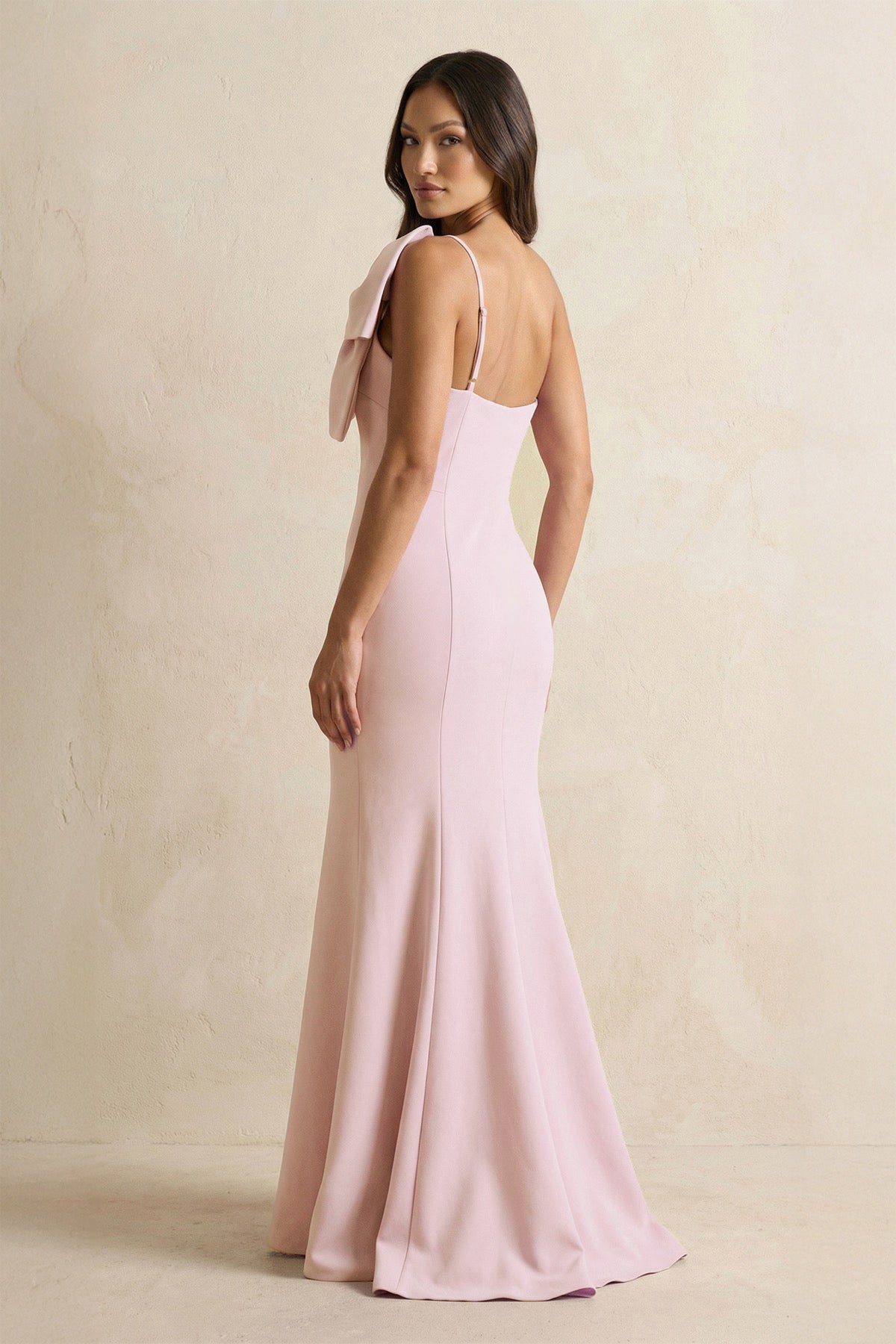Robe demoiselle d’honneur rose petal longue asymétrique sans manches avec nœud - Harana