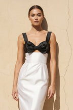 Robe midi black & white satinée avec nœud - Harana