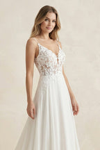 Robe de mariée blanche trapèze en mousseline sans manches à appliqués - Harana