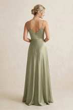 Robe demoiselle d’honneur vert sauge longue à fines bretelles sans manches avec fente - Harana