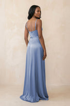 Robe demoiselle d’honneur gris brume longue à fines bretelles sans manches avec fente - Harana