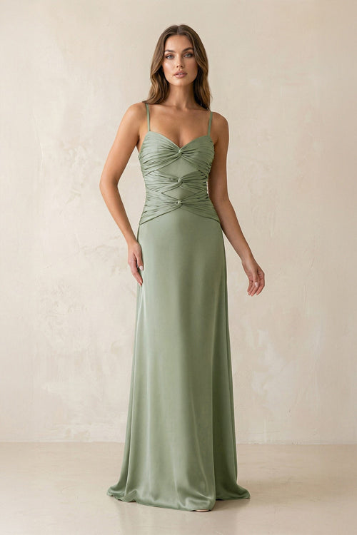 Robe de demoiselle d’honneur gris tourterelle longue satinée coupe fourreau à fines bretelles plissée - Harana