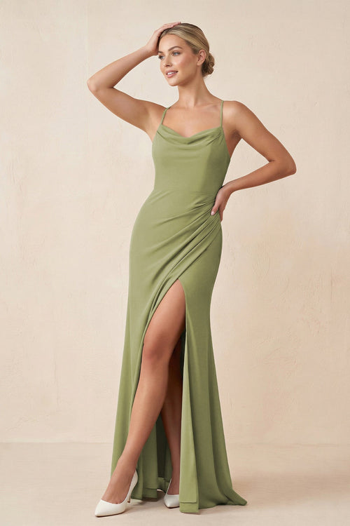 Robe de demoiselle d’honneur vert mousse longue coupe fourreau à fines bretelles effet drapé avec fente - Harana