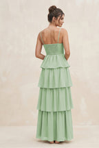 Robe demoiselle d’honneur vert sauge longue à fines bretelles sans manches avec fente - Harana