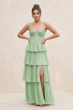 Robe demoiselle d’honneur vert sauge longue à fines bretelles sans manches avec fente - Harana