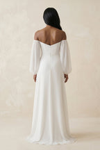 Robe de mariée blanche en mousseline coupe fourreau à épaules dénudées avec fente - Harana