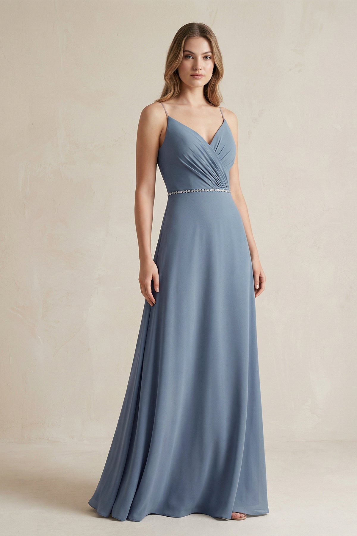 Robe demoiselle d’honneur neptune longue à fines bretelles col V sans manches - Harana