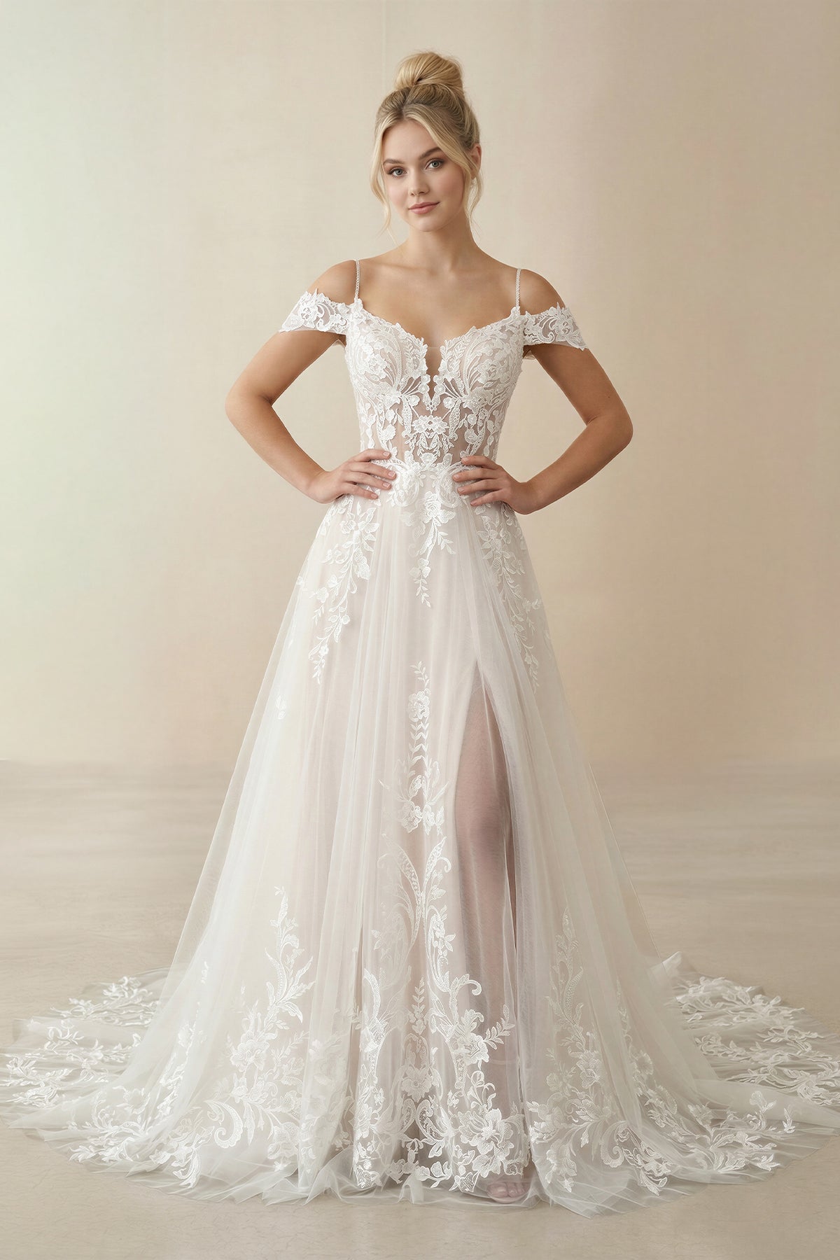 Robe de mariée ivoire trapèze en tulle à épaules dénudées à appliqués - Harana