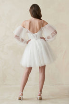 Robe de mariée blanche trapèze en dentelle manches longues à corset - Harana