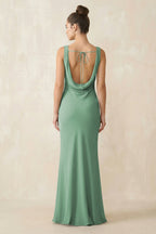 Robe demoiselle d’honneur vert d’eau longue sans manches effet drapé en mousseline - Harana