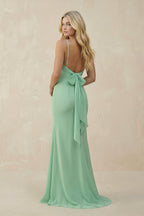 Robe demoiselle d’honneur pale pistachio longue sans manches avec fente effet drapé - Harana