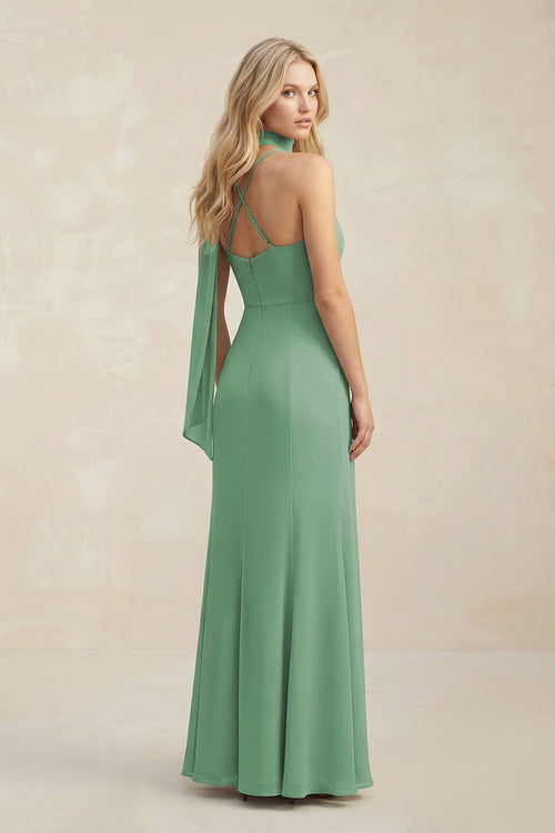 Robe de demoiselle d’honneur vert d’eau longue en mousseline silhouette fourreau à col bénitier - Harana