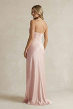 Robe demoiselle d’honneur pale blush longue sans manches froncée à corset - Harana
