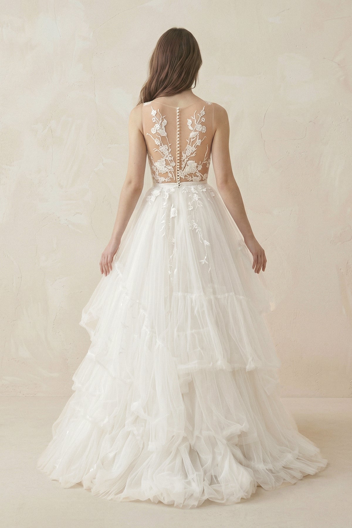 Robe de mariée blanche trapèze en tulle à col V sans manches - Harana