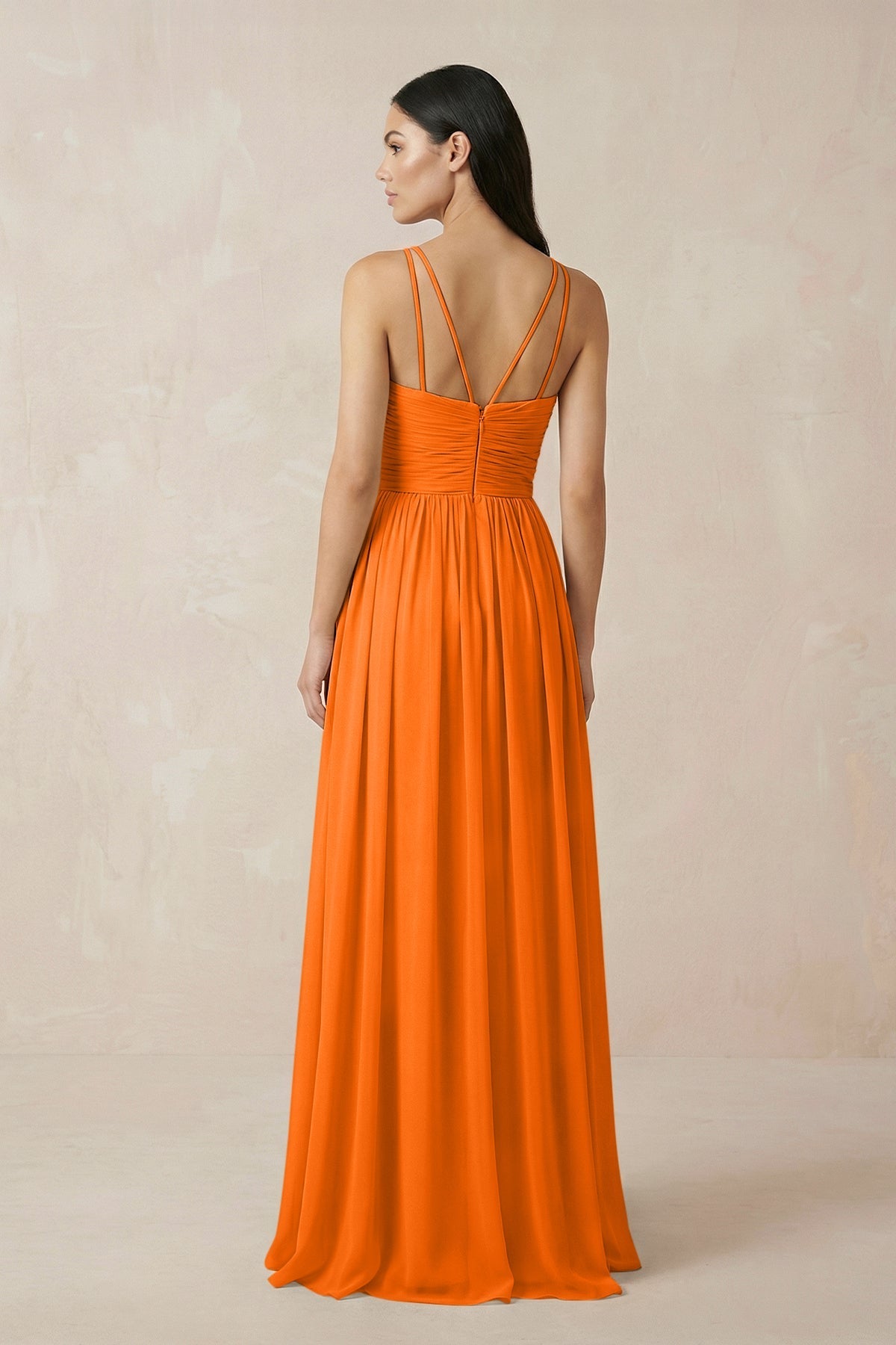Robe longue orange en mousseline coupe trapèze col halter - Harana