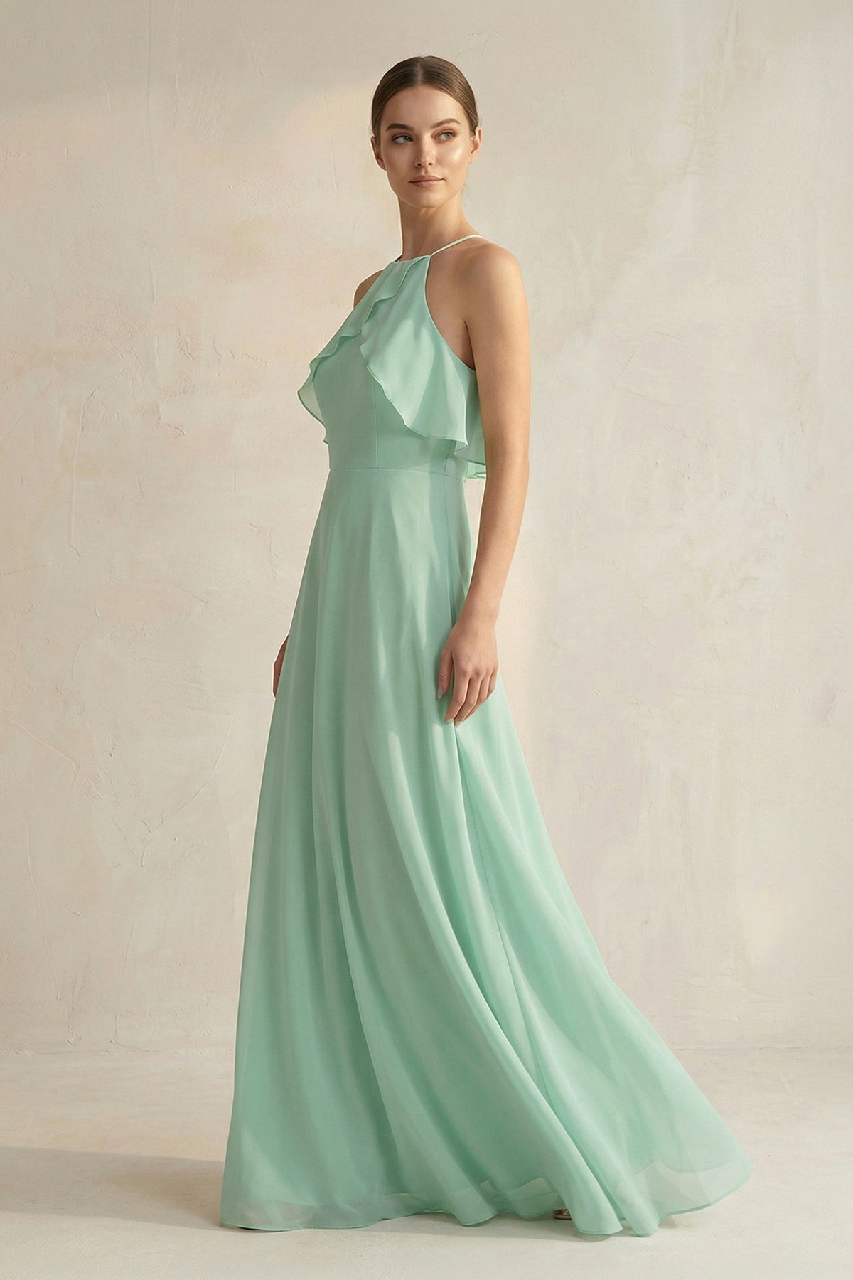 Robe demoiselle d’honneur pale pistachio longue dos nu sans manches effet drapé - Harana